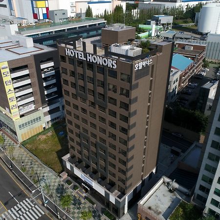 Honors Hotel Hwaseong Extérieur photo