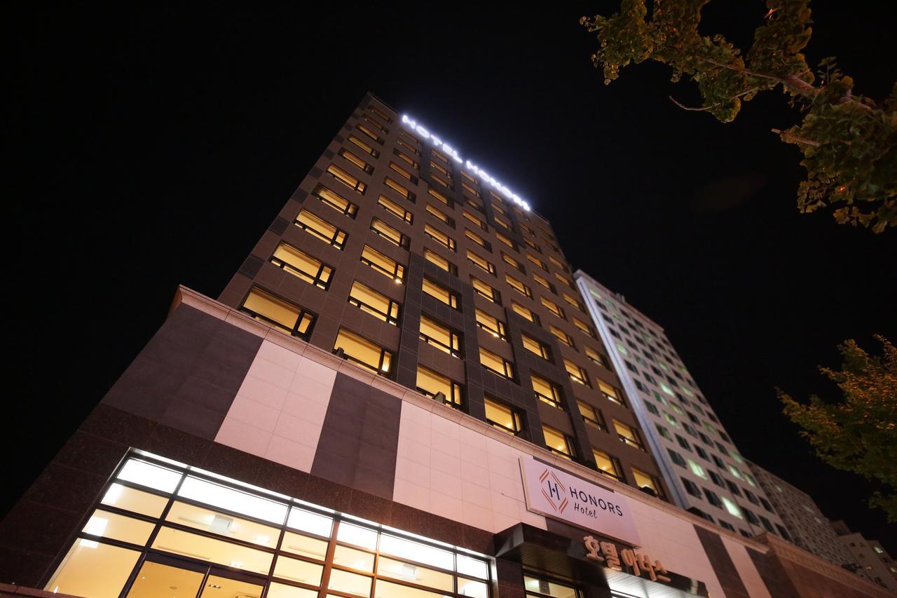 Honors Hotel Hwaseong Extérieur photo
